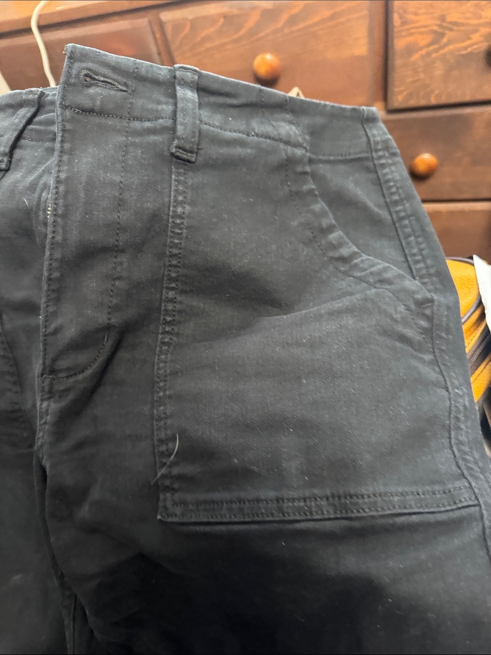 Wide Leg High-Rise Pants in Black